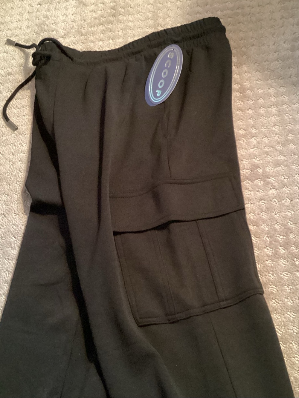 Scoop 🆕 Scuba Black Half-Zip Sweatshirt & Cargo Jogger Set, light fabric, XS - Picture 13 of 15